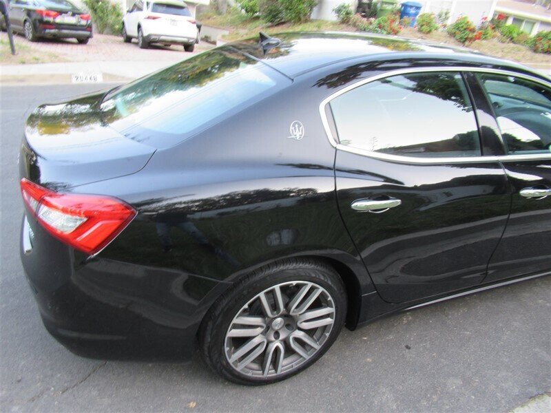 2018 Maserati Ghibli   - Photo 36 - Sherman Oaks, CA 91423