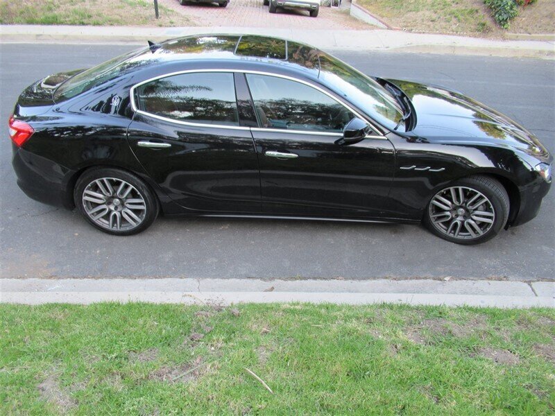 2018 Maserati Ghibli   - Photo 9 - Sherman Oaks, CA 91423
