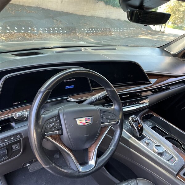 2021 Cadillac Escalade Sport Platinum   - Photo 15 - Sherman Oaks, CA 91423