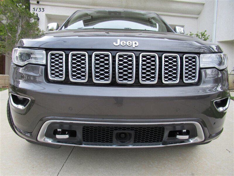 2017 Jeep Grand Cherokee Overland   - Photo 43 - Sherman Oaks, CA 91423