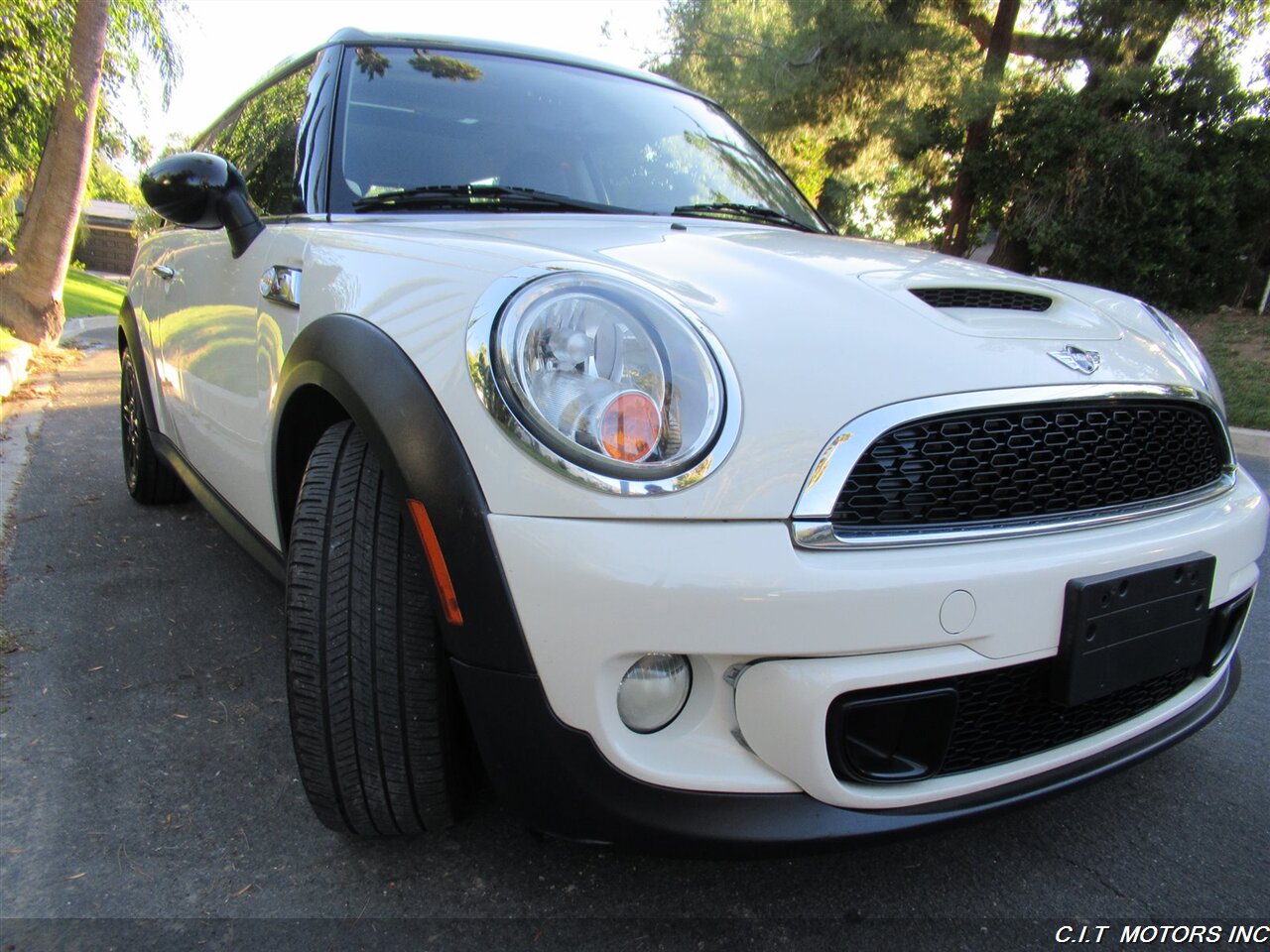 2012 MINI Cooper S   - Photo 36 - Sherman Oaks, CA 91423