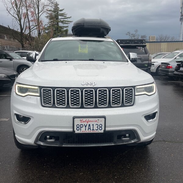 2017 Jeep Grand Cherokee Overland   - Photo 2 - Sherman Oaks, CA 91423