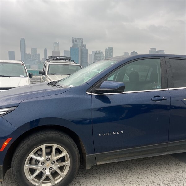 2022 Chevrolet Equinox LT   - Photo 7 - Sherman Oaks, CA 91423