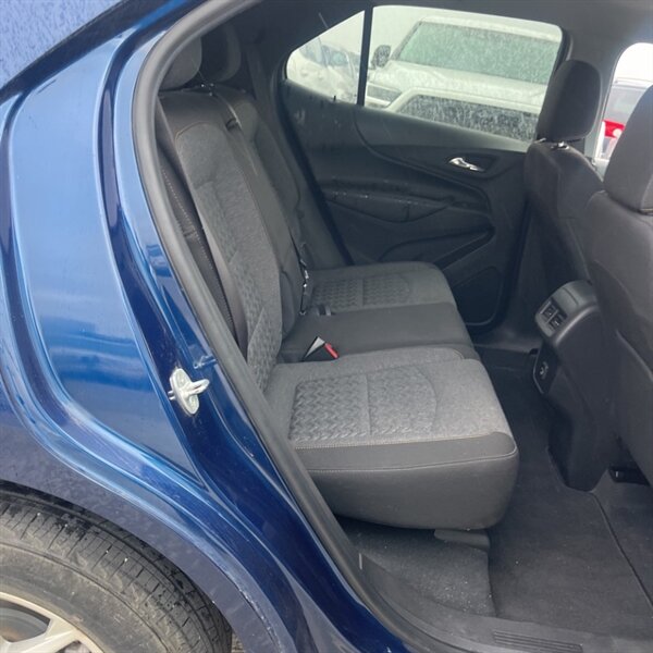 2022 Chevrolet Equinox LT   - Photo 19 - Sherman Oaks, CA 91423