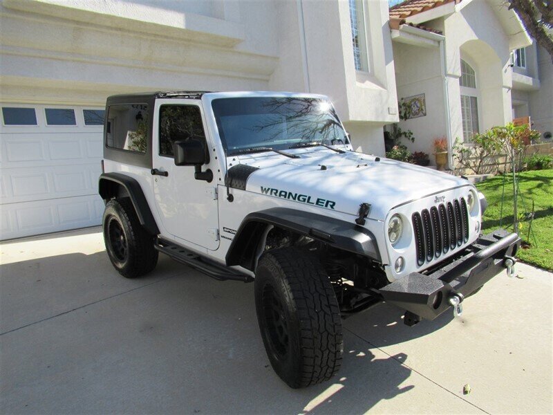 2018 Jeep Wrangler JK Sport   - Photo 9 - Sherman Oaks, CA 91423