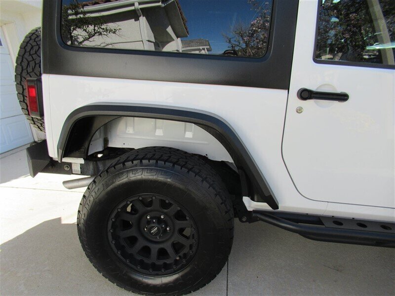 2018 Jeep Wrangler JK Sport   - Photo 31 - Sherman Oaks, CA 91423