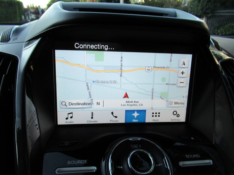 2016 Ford Escape Titanium   - Photo 27 - Sherman Oaks, CA 91423
