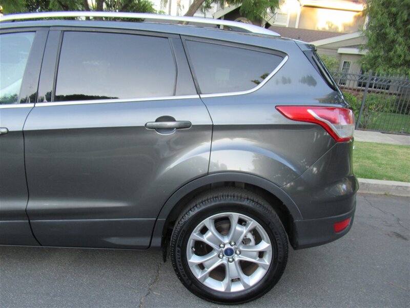 2016 Ford Escape Titanium   - Photo 44 - Sherman Oaks, CA 91423