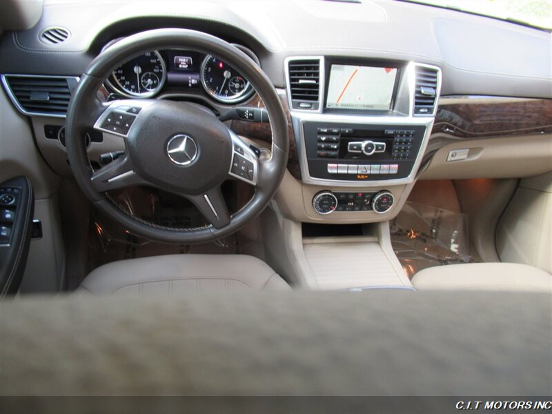 2015 Mercedes-Benz GL 450 4MATIC   - Photo 32 - Sherman Oaks, CA 91423