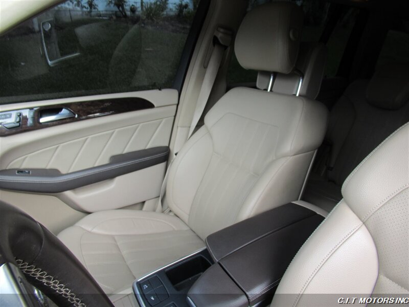 2015 Mercedes-Benz GL 450 4MATIC   - Photo 16 - Sherman Oaks, CA 91423