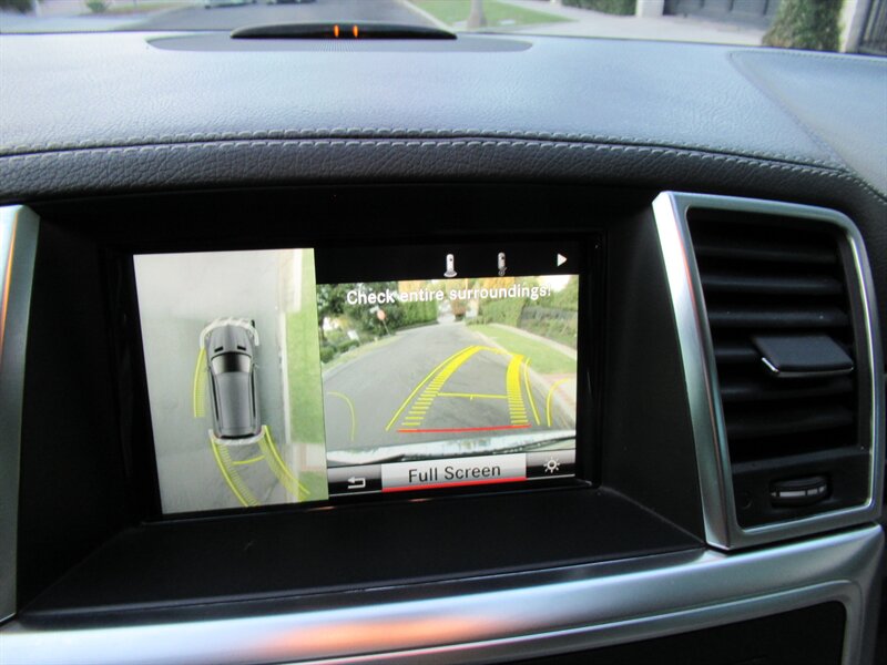 2015 Mercedes-Benz GL 350 BlueTEC   - Photo 20 - Sherman Oaks, CA 91423