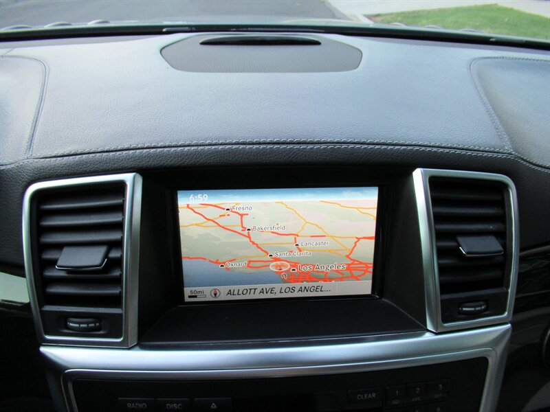 2015 Mercedes-Benz GL 350 BlueTEC   - Photo 19 - Sherman Oaks, CA 91423