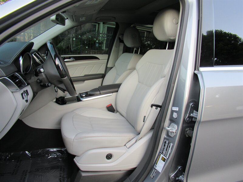 2015 Mercedes-Benz GL 350 BlueTEC   - Photo 14 - Sherman Oaks, CA 91423