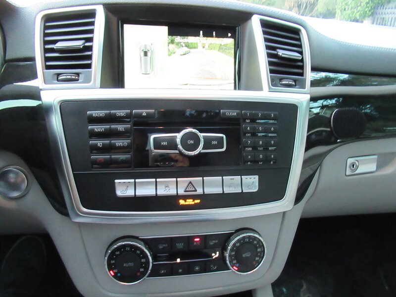 2015 Mercedes-Benz GL 350 BlueTEC   - Photo 21 - Sherman Oaks, CA 91423