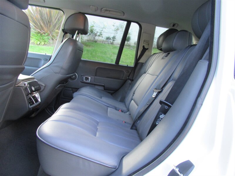 2006 Land Rover Range Rover HSE   - Photo 25 - Sherman Oaks, CA 91423