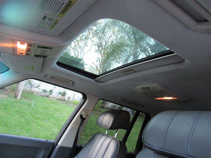2006 Land Rover Range Rover HSE   - Photo 18 - Sherman Oaks, CA 91423
