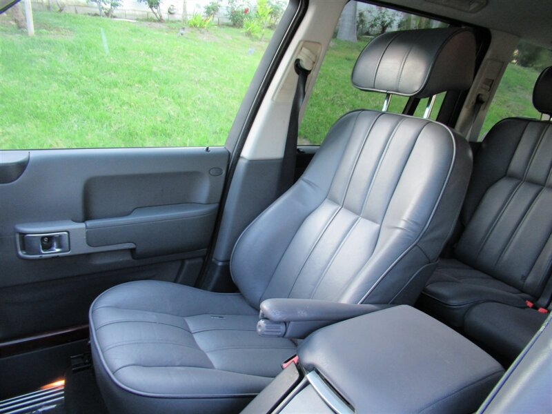 2006 Land Rover Range Rover HSE   - Photo 15 - Sherman Oaks, CA 91423