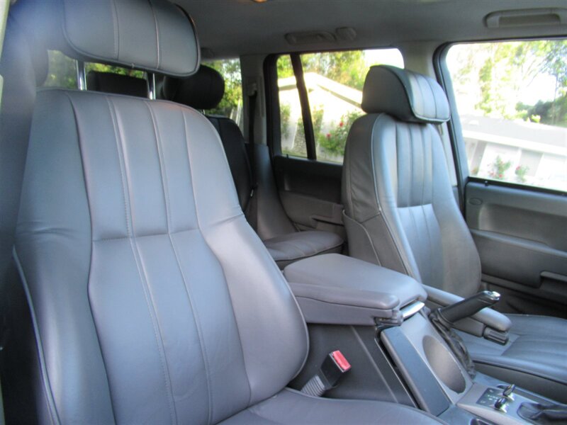 2006 Land Rover Range Rover HSE   - Photo 32 - Sherman Oaks, CA 91423