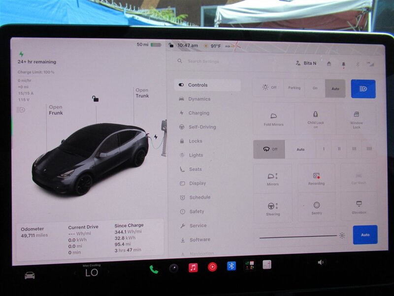 2022 Tesla Model Y Performance   - Photo 39 - Sherman Oaks, CA 91423