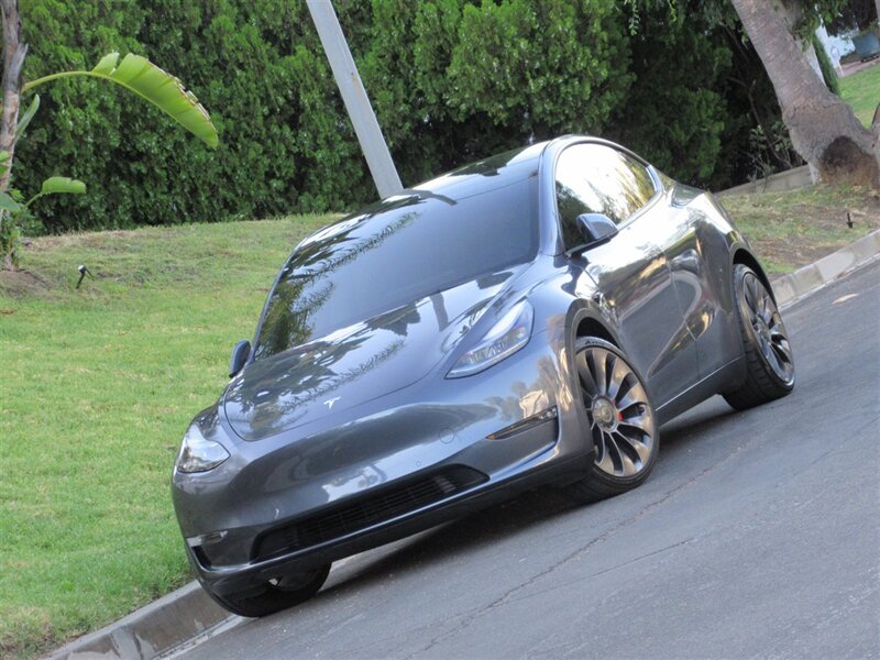 2022 Tesla Model Y Performance  