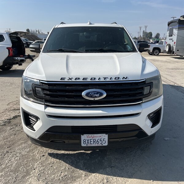 2021 Ford Expedition Limited   - Photo 8 - Sherman Oaks, CA 91423