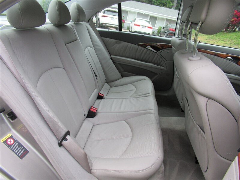 2006 Mercedes-Benz E 350   - Photo 28 - Sherman Oaks, CA 91423