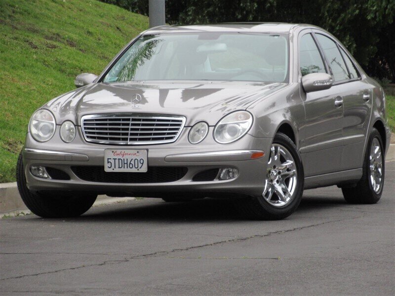 2006 Mercedes-Benz E 350   - Photo 5 - Sherman Oaks, CA 91423