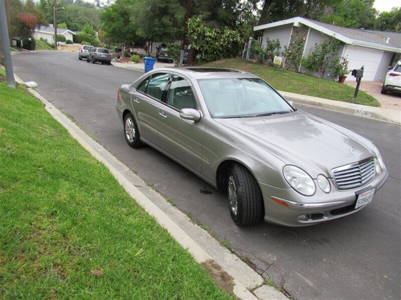 2006 Mercedes-Benz E 350   - Photo 3 - Sherman Oaks, CA 91423