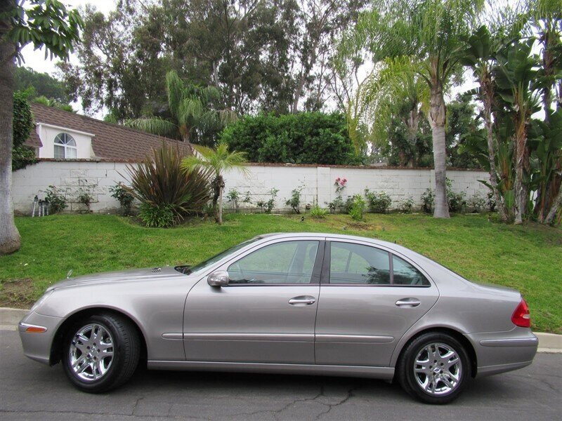 2006 Mercedes-Benz E 350   - Photo 9 - Sherman Oaks, CA 91423