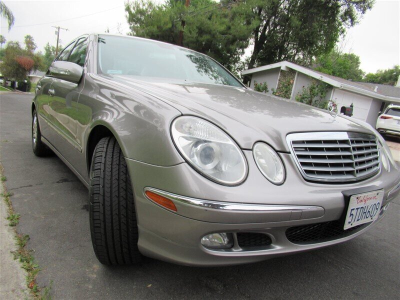 2006 Mercedes-Benz E 350   - Photo 39 - Sherman Oaks, CA 91423