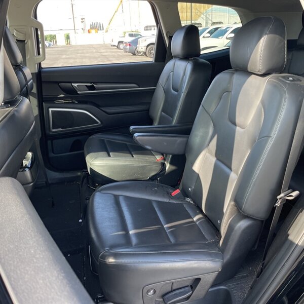 2021 Kia Telluride S   - Photo 18 - Sherman Oaks, CA 91423