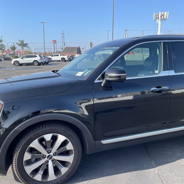 2021 Kia Telluride S   - Photo 12 - Sherman Oaks, CA 91423