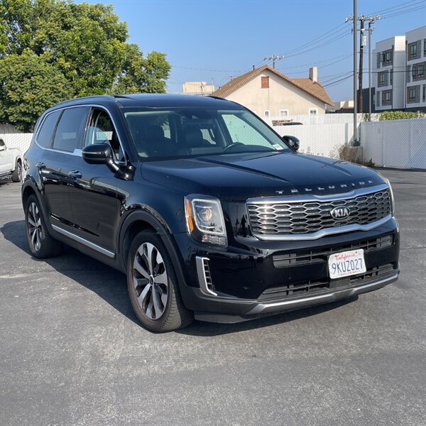 2021 Kia Telluride S   - Photo 3 - Sherman Oaks, CA 91423