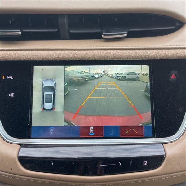 2019 Cadillac XT5 Platinum   - Photo 20 - Sherman Oaks, CA 91423