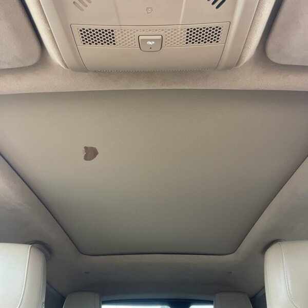 2019 Cadillac XT5 Platinum   - Photo 23 - Sherman Oaks, CA 91423