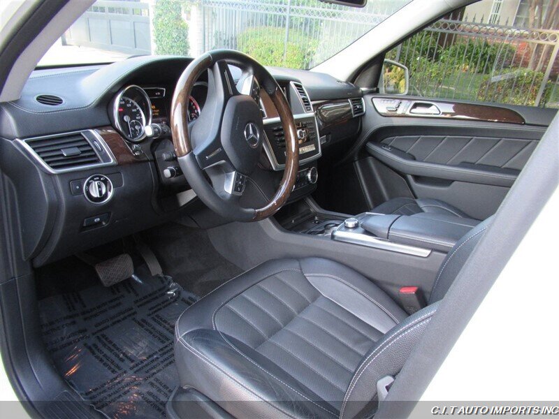 2015 Mercedes-Benz GL 450 4MATIC   - Photo 15 - Sherman Oaks, CA 91423