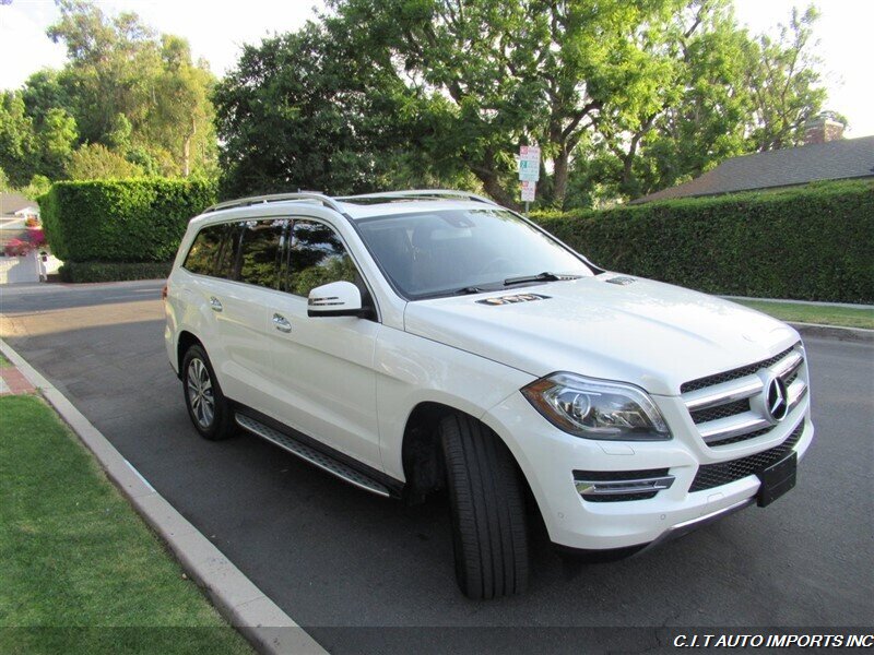 2015 Mercedes-Benz GL 450 4MATIC   - Photo 9 - Sherman Oaks, CA 91423