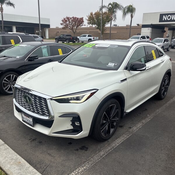 2022 INFINITI QX55 Essential   - Photo 3 - Sherman Oaks, CA 91423