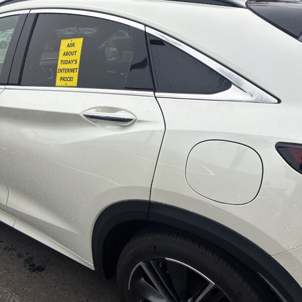 2022 INFINITI QX55 Essential   - Photo 6 - Sherman Oaks, CA 91423