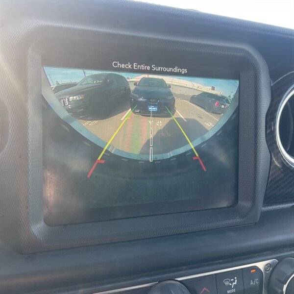 2019 Jeep Wrangler Unlimited Rubicon   - Photo 23 - Sherman Oaks, CA 91423