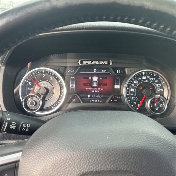 2021 RAM 1500 Big Horn   - Photo 22 - Sherman Oaks, CA 91423