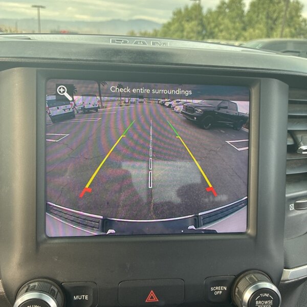 2021 RAM 1500 Big Horn   - Photo 24 - Sherman Oaks, CA 91423