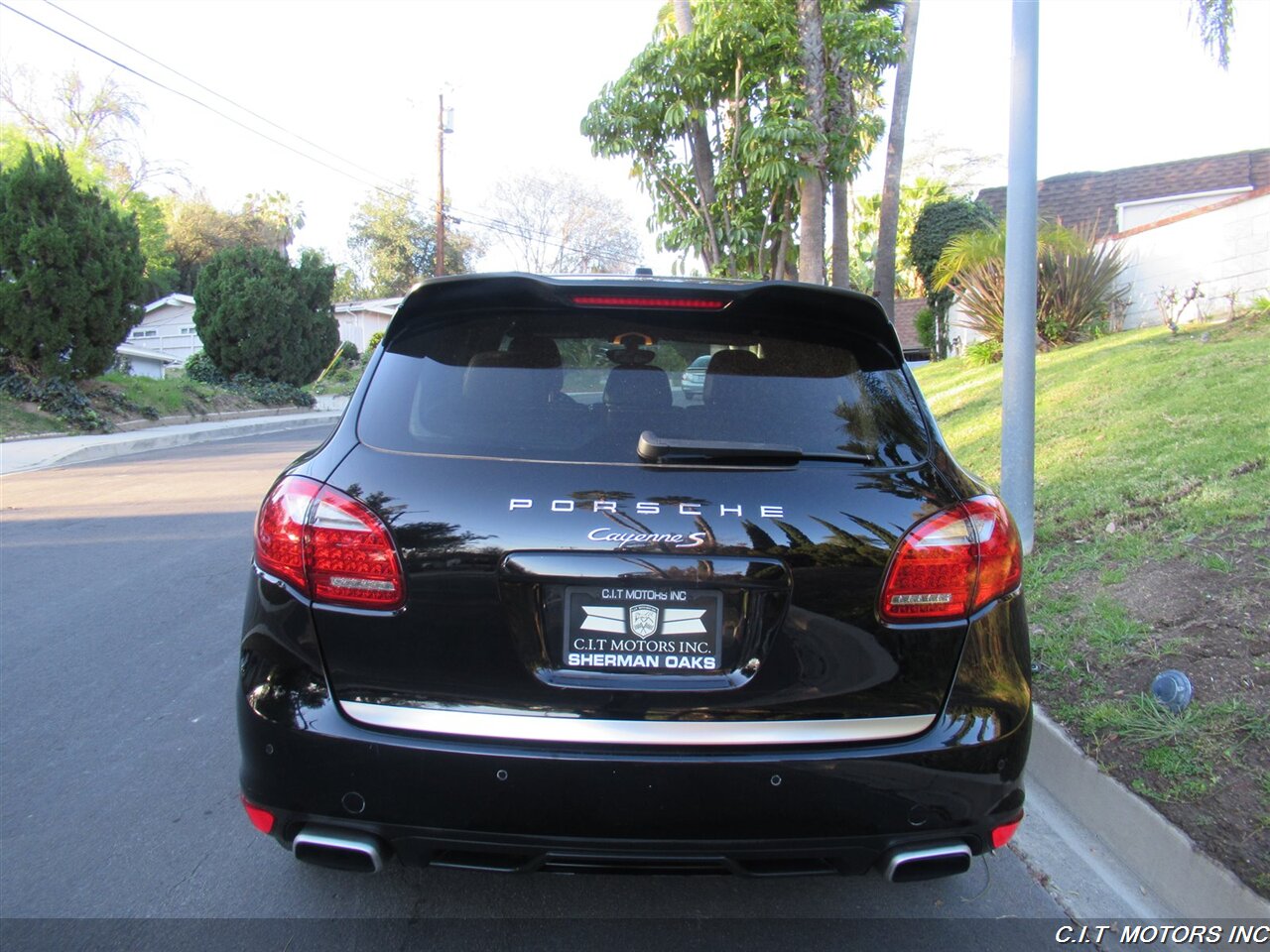 2014 Porsche Cayenne S Hybrid   - Photo 6 - Sherman Oaks, CA 91423