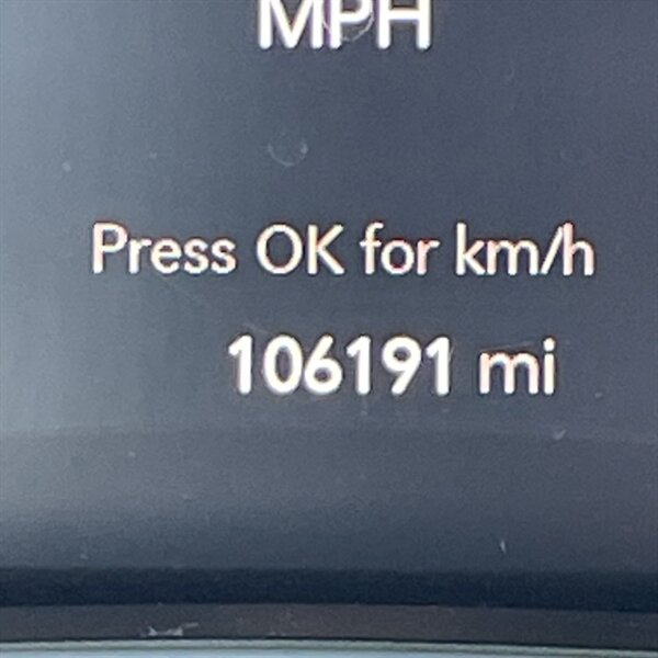 2018 Chrysler Pacifica Touring L Plus   - Photo 16 - Sherman Oaks, CA 91423