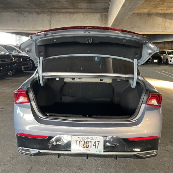 2022 Kia K5 EX   - Photo 10 - Sherman Oaks, CA 91423