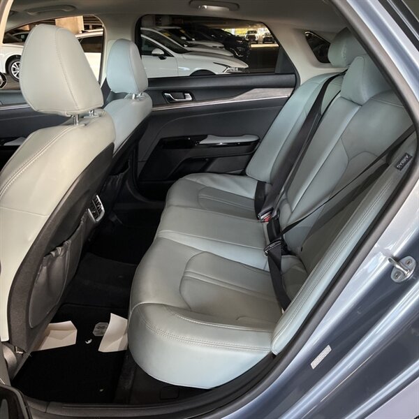 2022 Kia K5 EX   - Photo 16 - Sherman Oaks, CA 91423