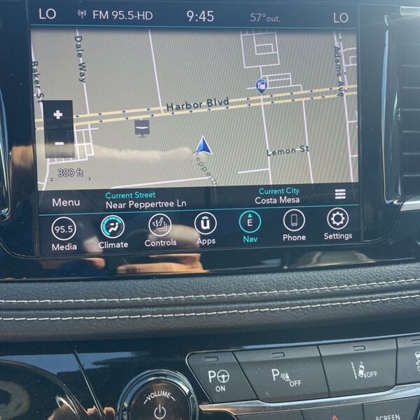 2019 Chrysler Pacifica Hybrid Limited   - Photo 17 - Sherman Oaks, CA 91423