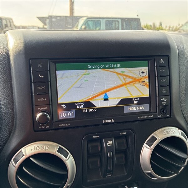 2017 Jeep Wrangler Unlimited Rubicon   - Photo 22 - Sherman Oaks, CA 91423