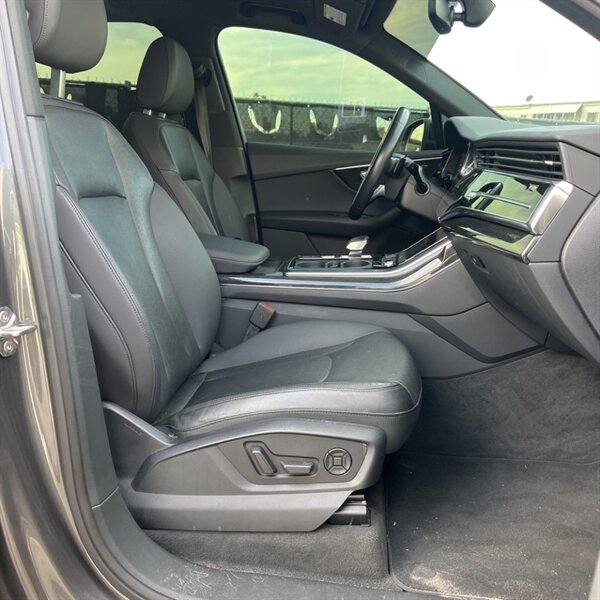 2020 Audi Q7 quattro Premium Plus 55 TFSI   - Photo 12 - Sherman Oaks, CA 91423