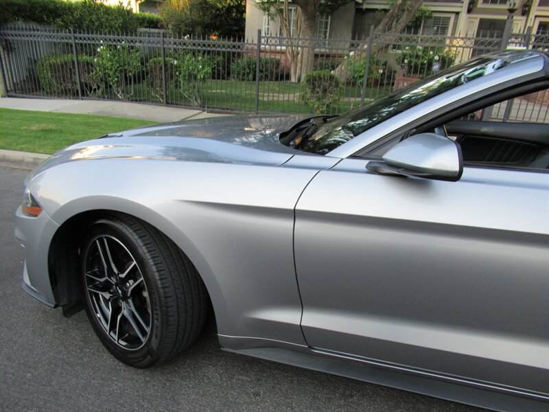 2022 Ford Mustang EcoBoost Premium   - Photo 30 - Sherman Oaks, CA 91423